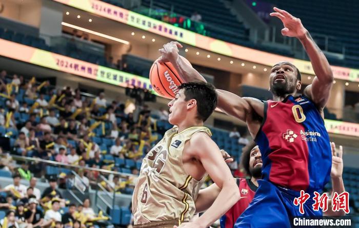 西班牙吉罗纳队逆转巴塞罗那队夺得2024杭州钱江