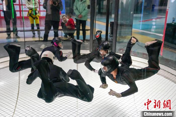 重庆两江新区际华园体育小镇迎来中国体育彩票